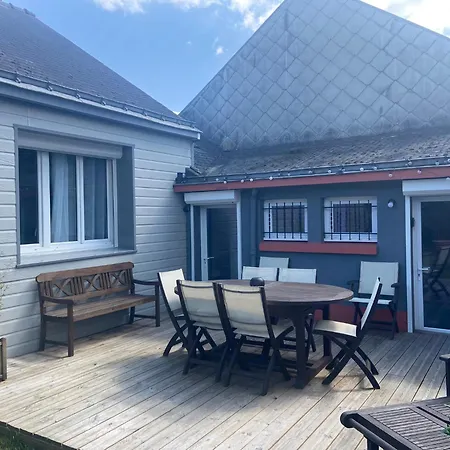 Le Nid Nantais Cosy A Nantes, Parc - Expo , Stade La Beaujoire Homestay *