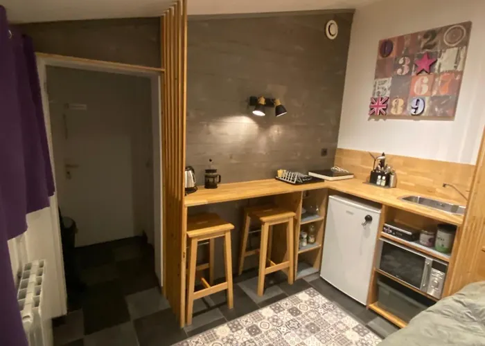 홈스테이 Le Nid Nantais Cosy A Nantes, Parc - Expo , Stade La Beaujoire *